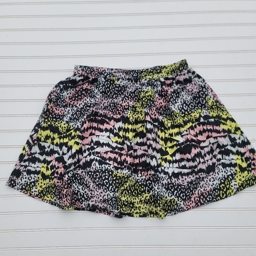 Love Fire Women's Black Pink Green Casual Skirt Juniors Mini Elastic Waist Sz L